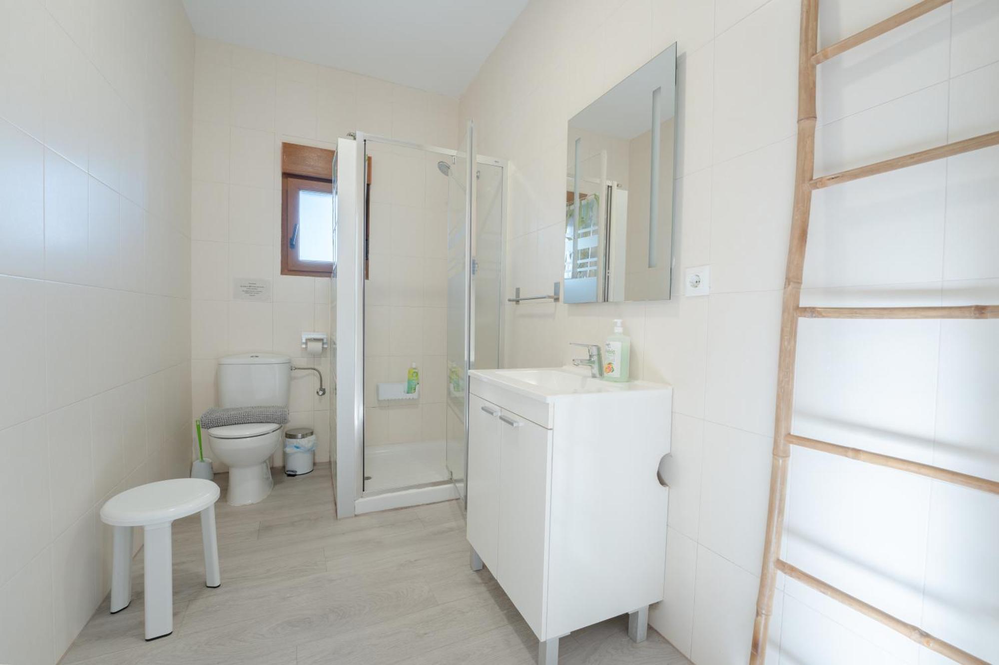 La Casita Del Puente Viejo Villa Oruna Bagian luar foto