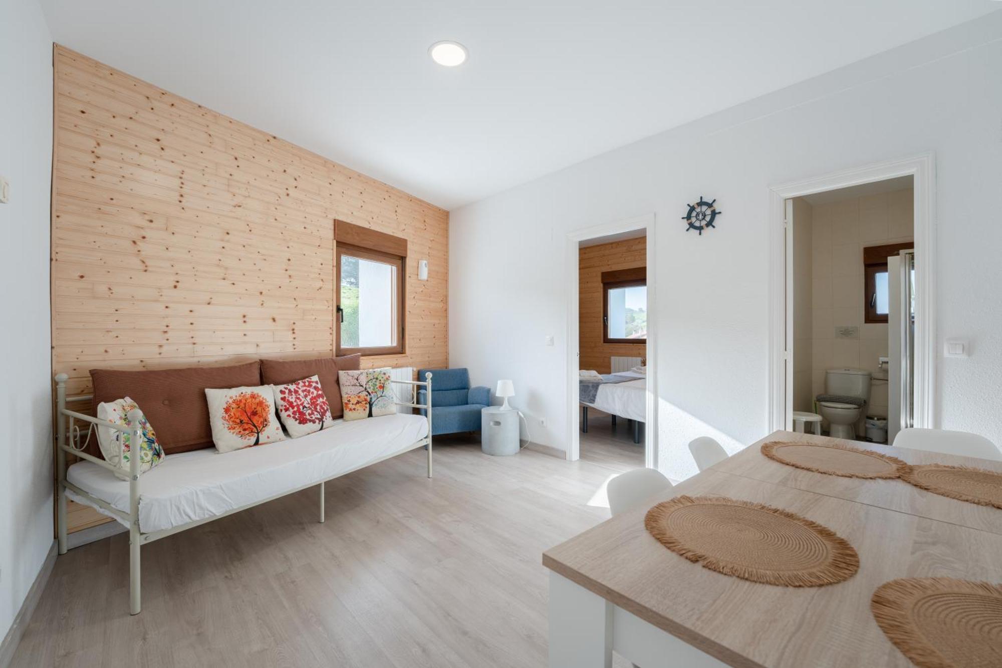 La Casita Del Puente Viejo Villa Oruna Bagian luar foto